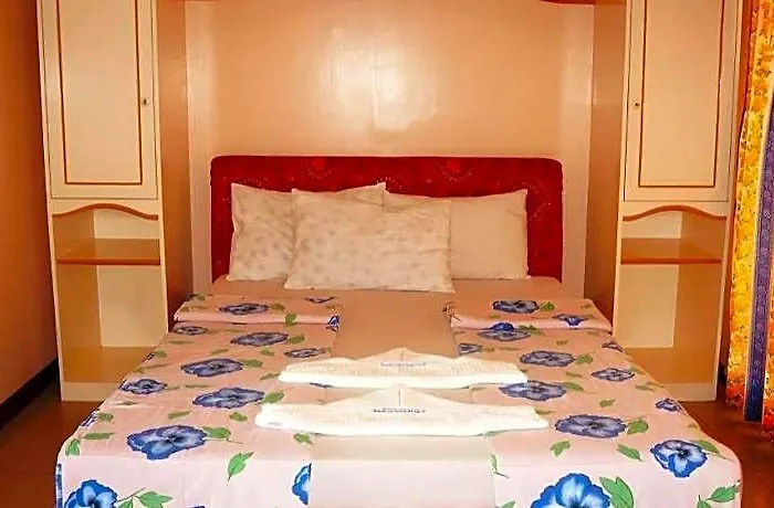 Cordova Village Hotel 3*